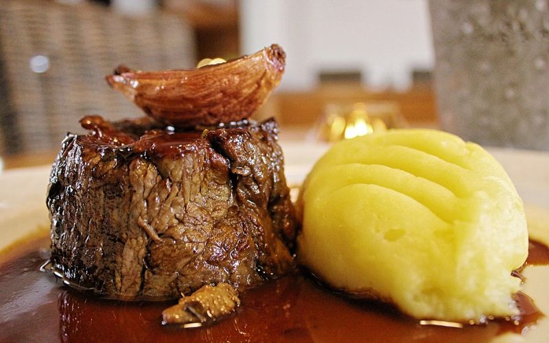 Frühstück und Abendessen Hotel Klosters
